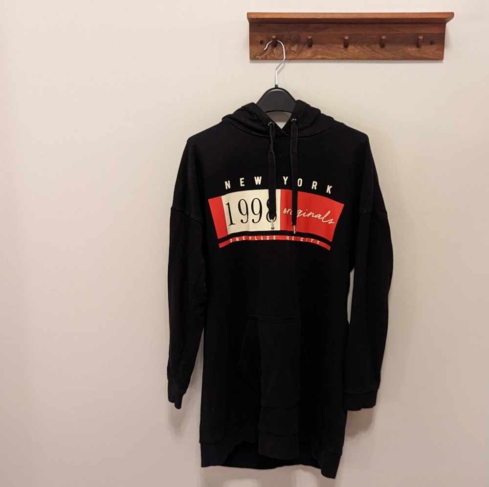 [Divided] Black New York Hoodie Dress